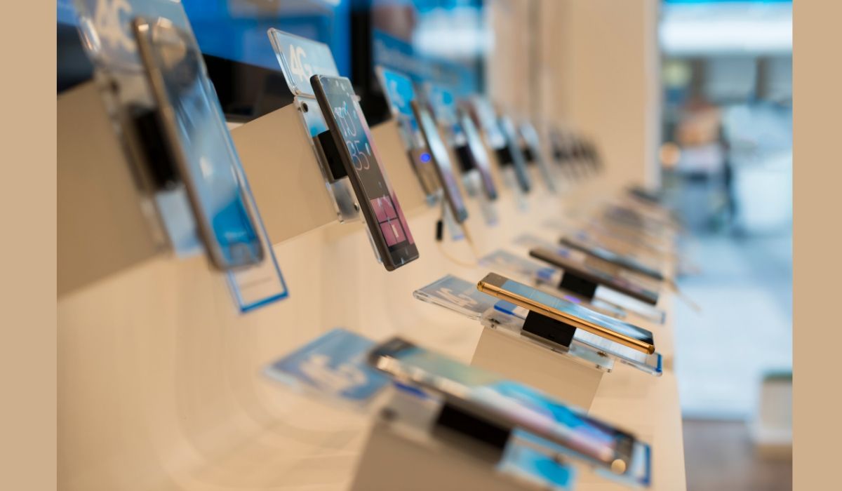 Samsung Raises the Game with The New Galaxy Note 20 to Rival iPhone 12 and Pixel 5